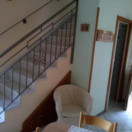 Casetta 2 * Domicella